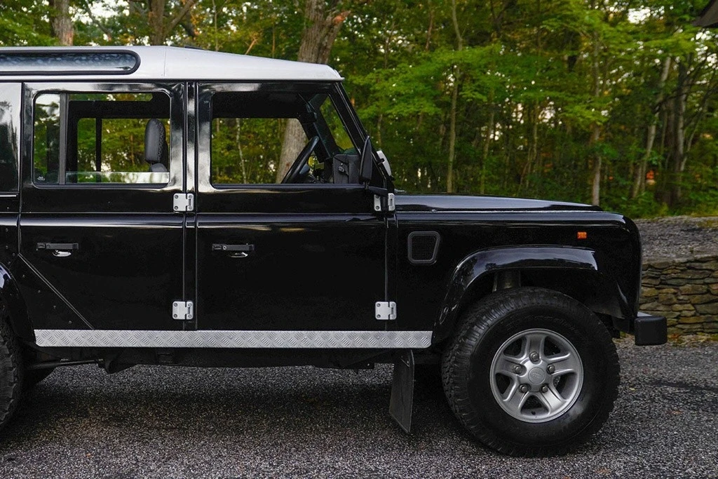 1997 Land Rover Defender - Image 11 of 12
