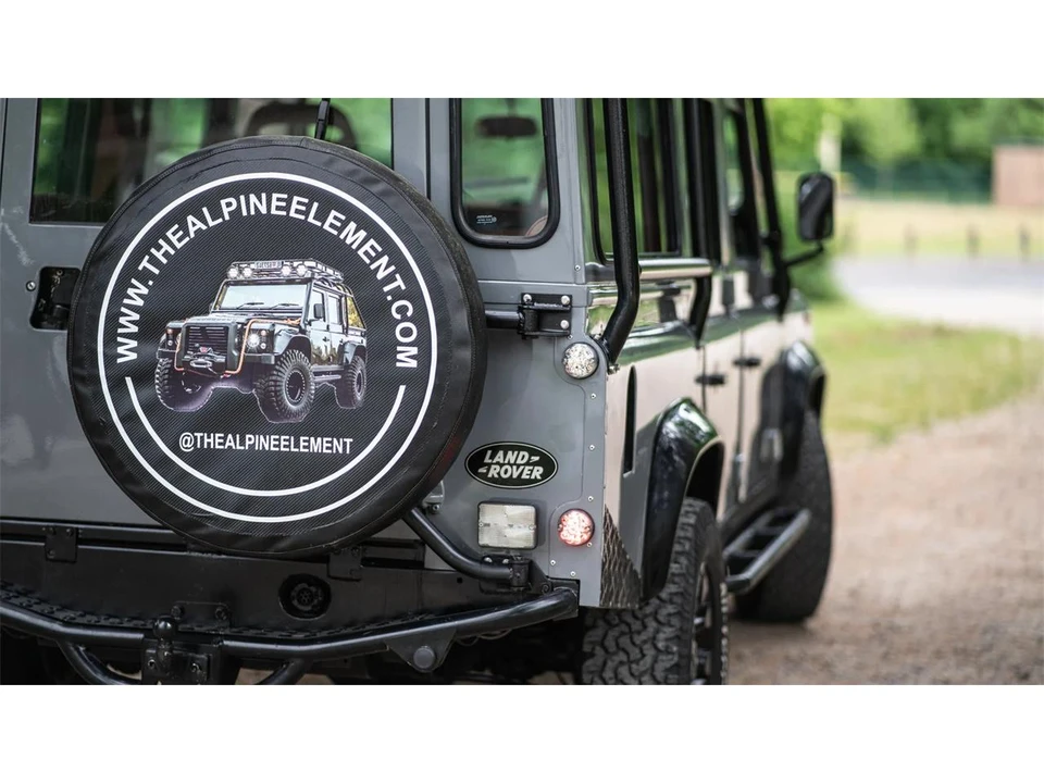1997 Land Rover Defender 110 - Image 18 of 21