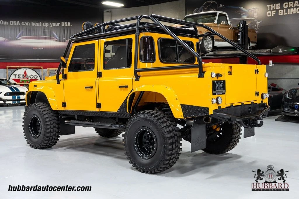 1997 Land Rover Defender 110 - Image 6 of 12