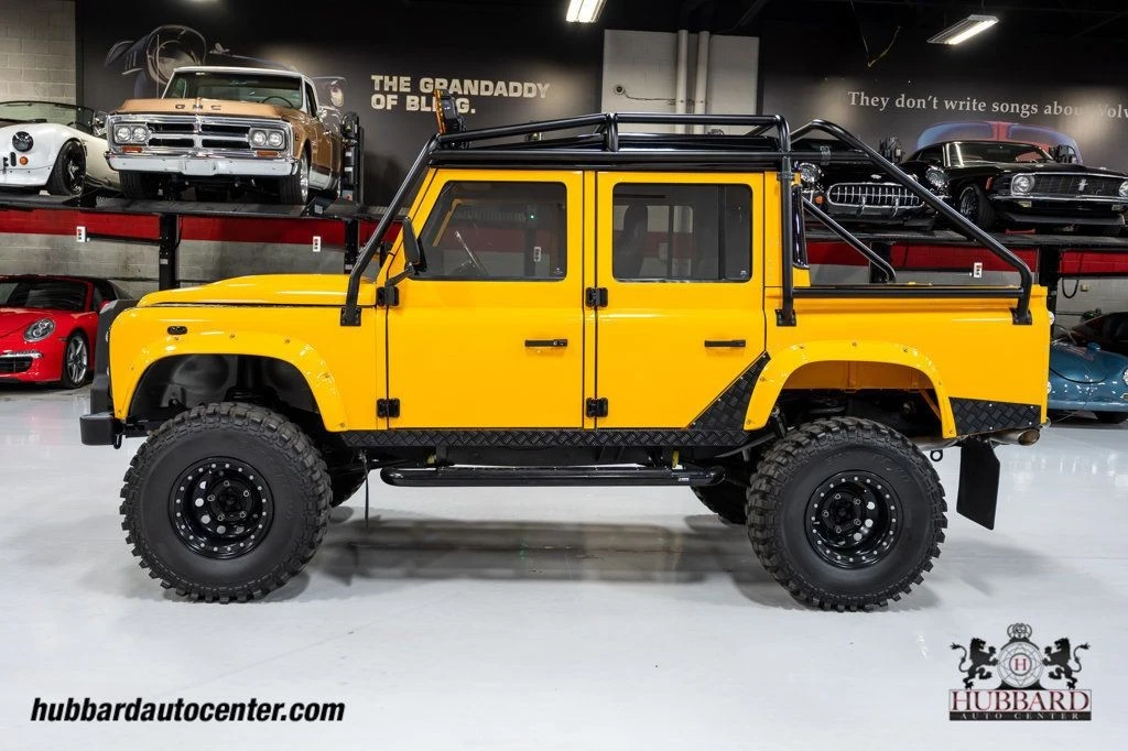 1997 Land Rover Defender 110 - Image 5 of 12
