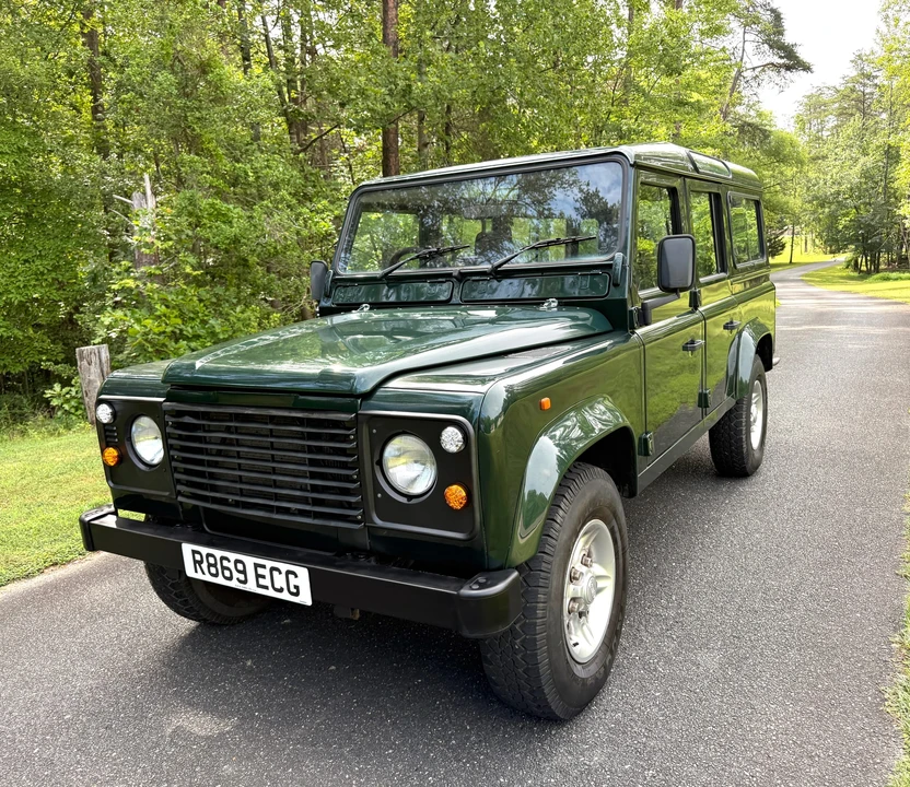 1997 Land Rover Defender 110 - Image 19 of 31