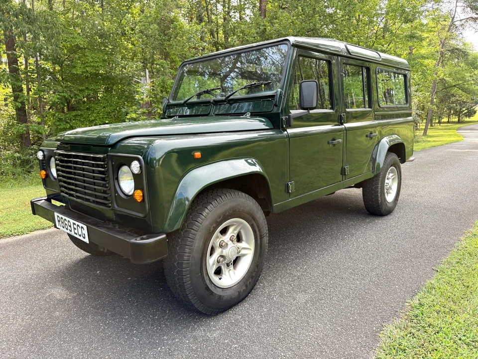 1997 Land Rover Defender 110 - Image 2 of 31