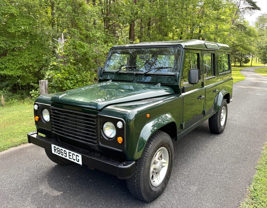 1997 Land Rover Defender 110 - Image 14 of 31