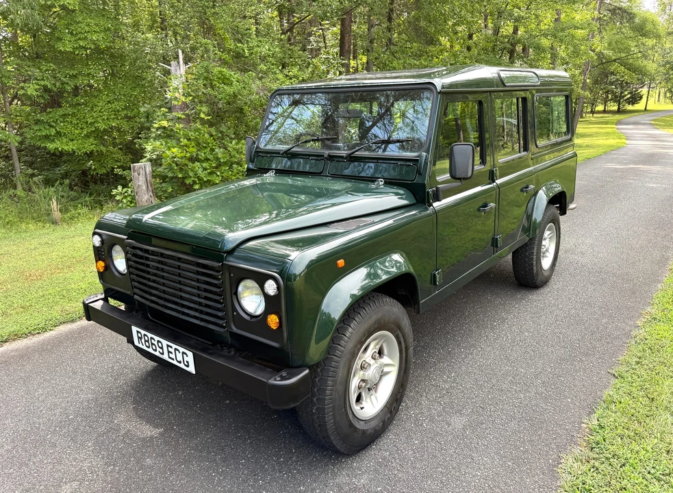 1997 Land Rover Defender 110 - Image 9 of 31