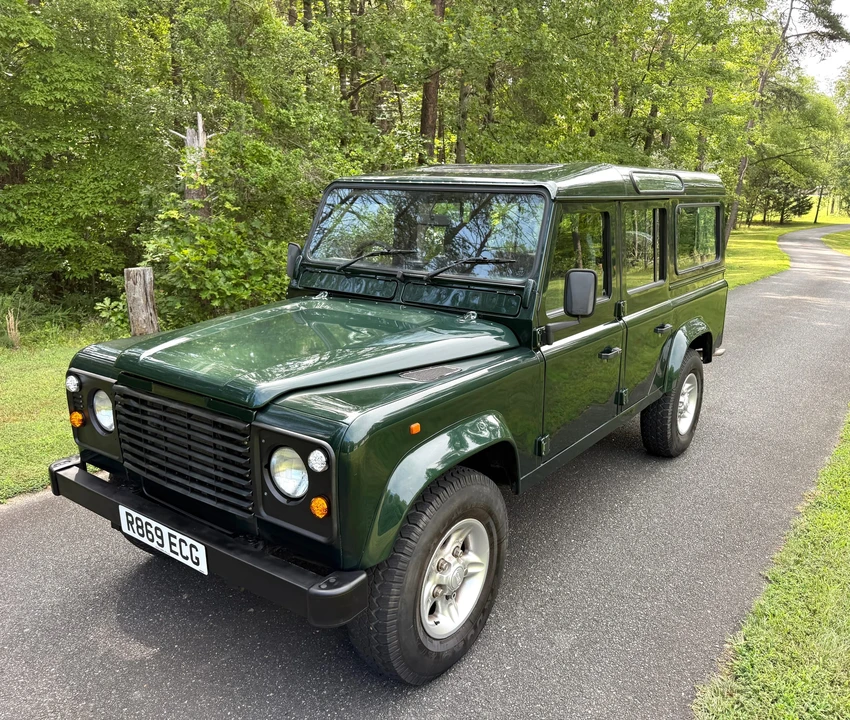 1997 Land Rover Defender 110 - Image 8 of 31