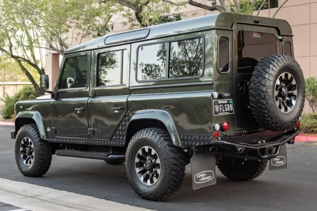 1997 Land Rover Defender 110 - Image 2 of 8
