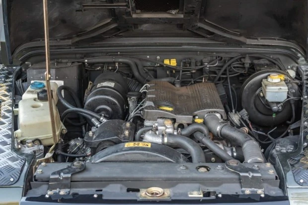 1997 Land Rover Defender 110 - Image 7 of 8