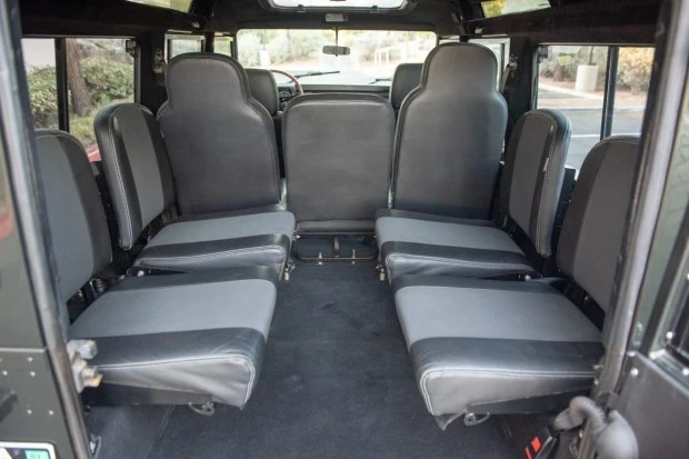 1997 Land Rover Defender 110 - Image 6 of 8