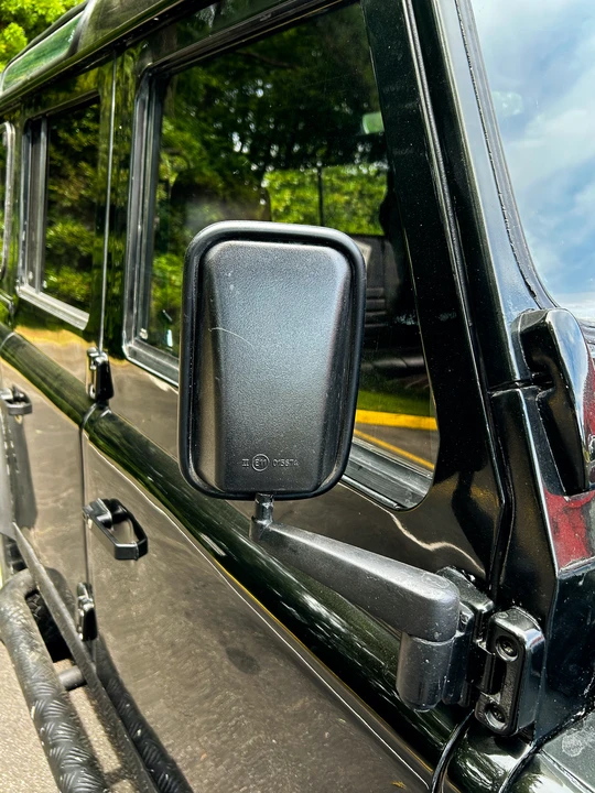1997 Land Rover Defender 110 - Image 12 of 31