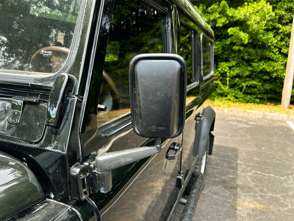 1997 Land Rover Defender 110 - Image 19 of 31