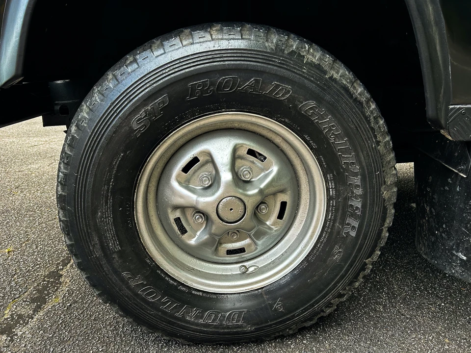 1997 Land Rover Defender 110 - Image 30 of 31
