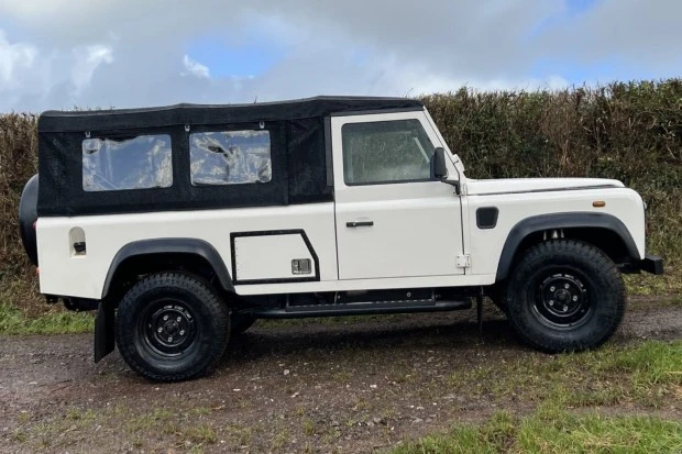 1997 Land Rover Defender 110 - Image 3 of 8