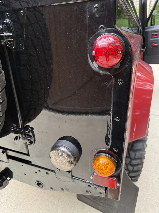 1997 Land Rover Defender 110 - Image 27 of 31