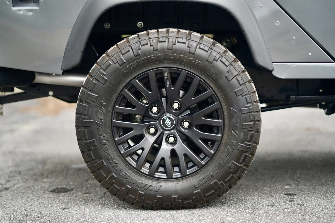 1997 Land Rover Defender 110 - Image 27 of 31