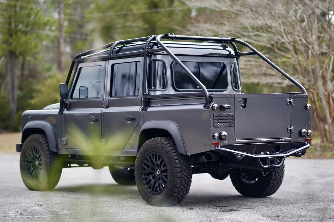 1997 Land Rover Defender 110 - Image 2 of 21
