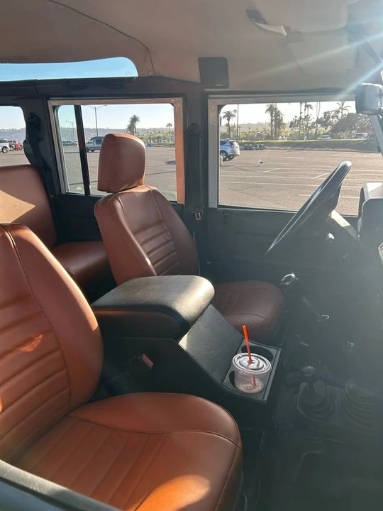 1997 Land Rover Defender 110 - Image 6 of 15