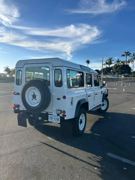 1997 Land Rover Defender 110 - Image 4 of 15