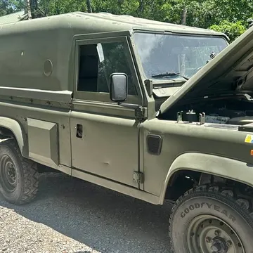 1997 Land Rover Defender 110 Wolf