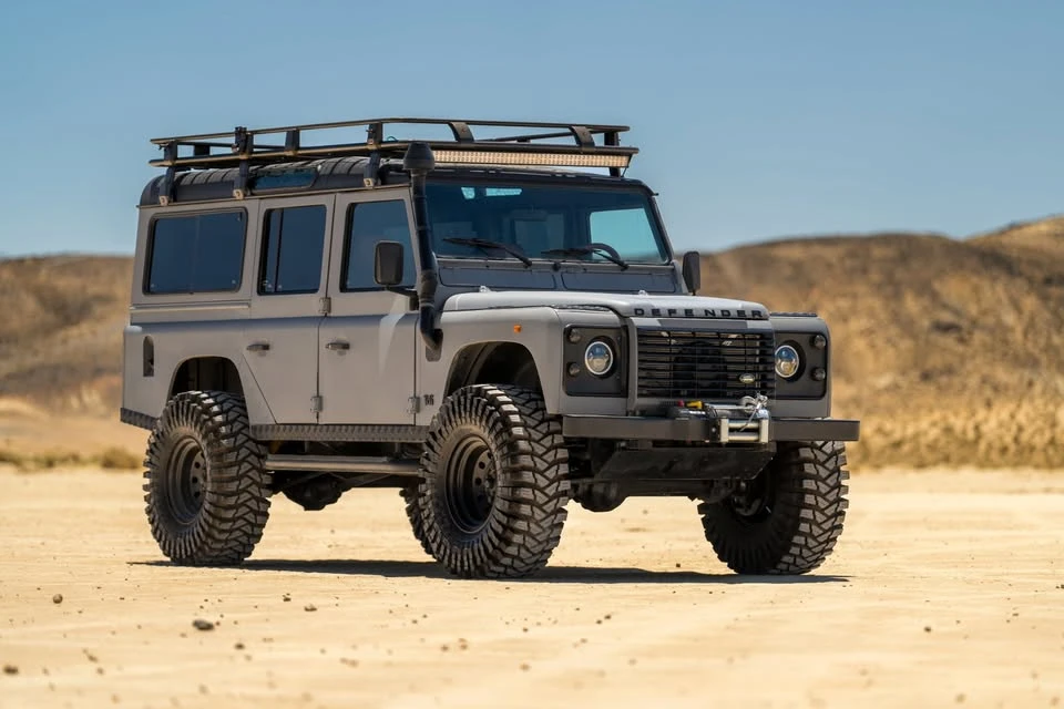 1997 Land Rover Defender 110 - Image 2 of 20