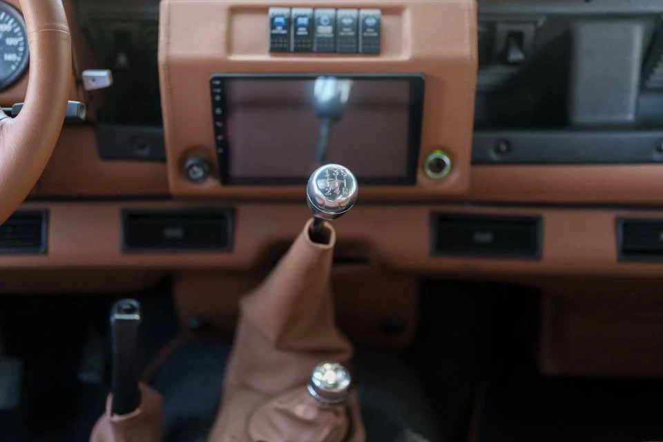 1997 Land Rover Defender 110 - Image 16 of 20