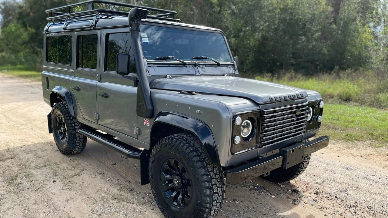 1997 Land Rover Defender 110 - Image 20 of 20