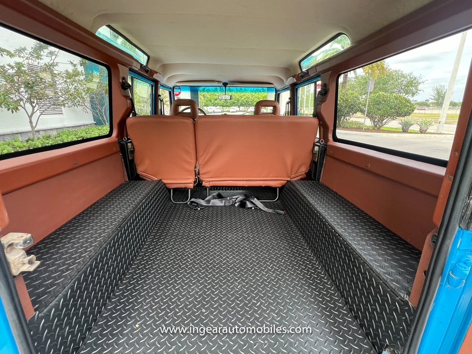 1997 Land Rover Defender 110 - Image 9 of 31