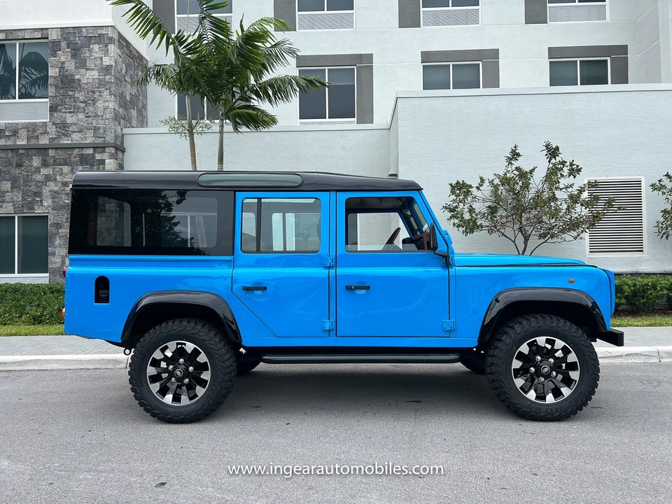 1997 Land Rover Defender 110 - Image 5 of 31