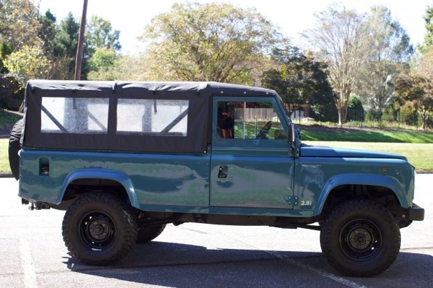 1997 Land Rover Defender 110 - Image 3 of 7