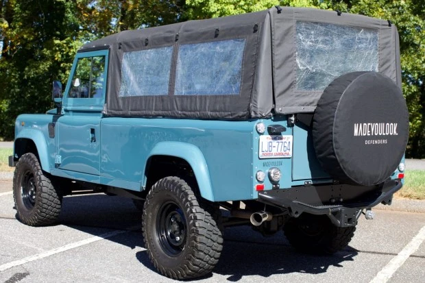 1997 Land Rover Defender 110 - Image 2 of 7