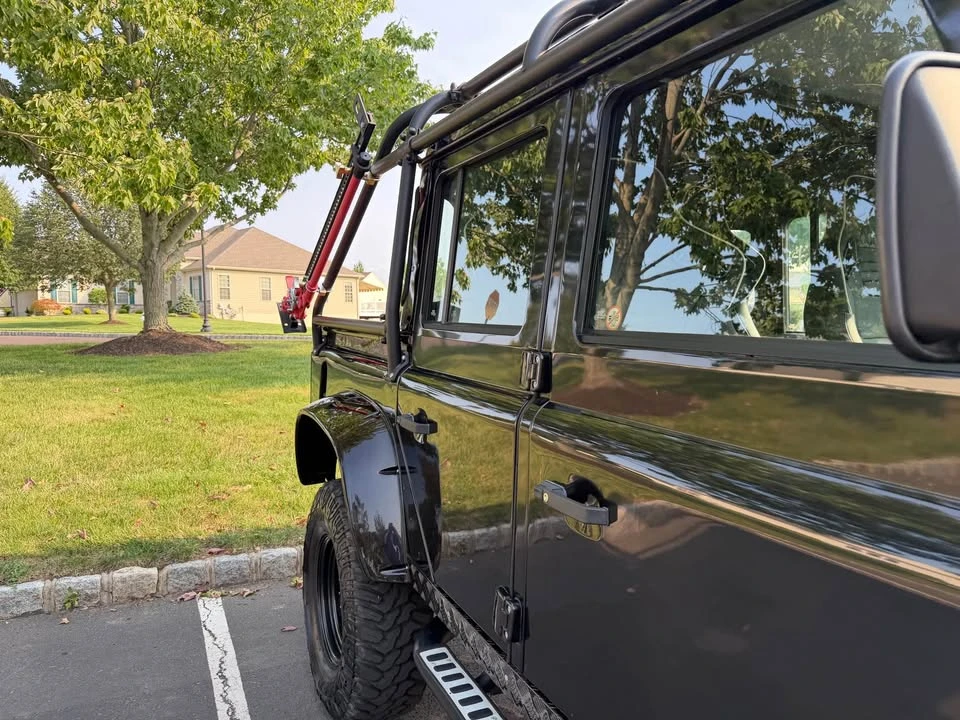 1997 Land Rover Defender 110 - Image 4 of 19