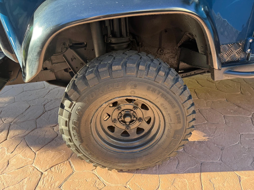 1997 Land Rover Defender 110 - Image 23 of 31