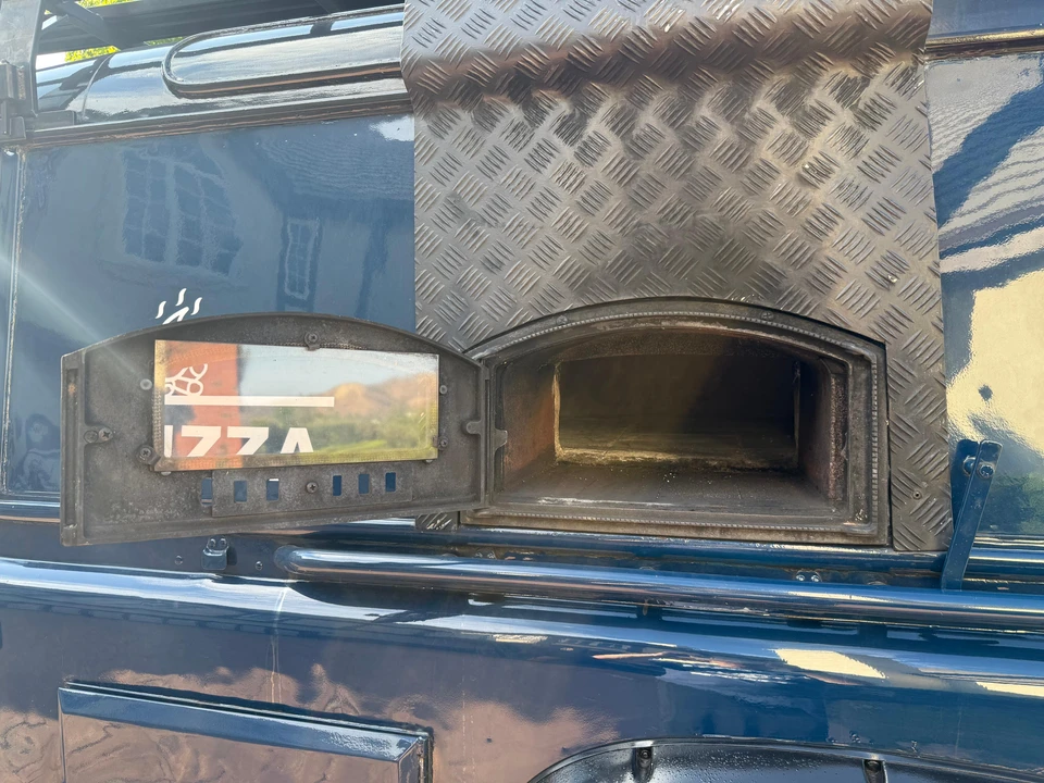 1997 Land Rover Defender 110 - Image 19 of 31