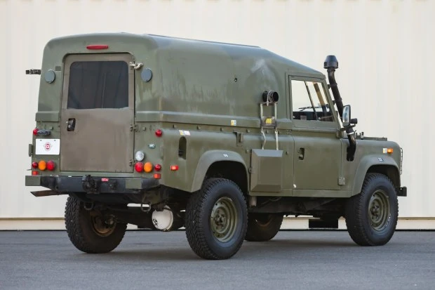 1997 Land Rover Defender 110 - Image 2 of 8