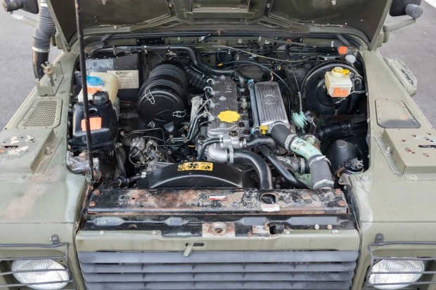 1997 Land Rover Defender 110 - Image 6 of 8