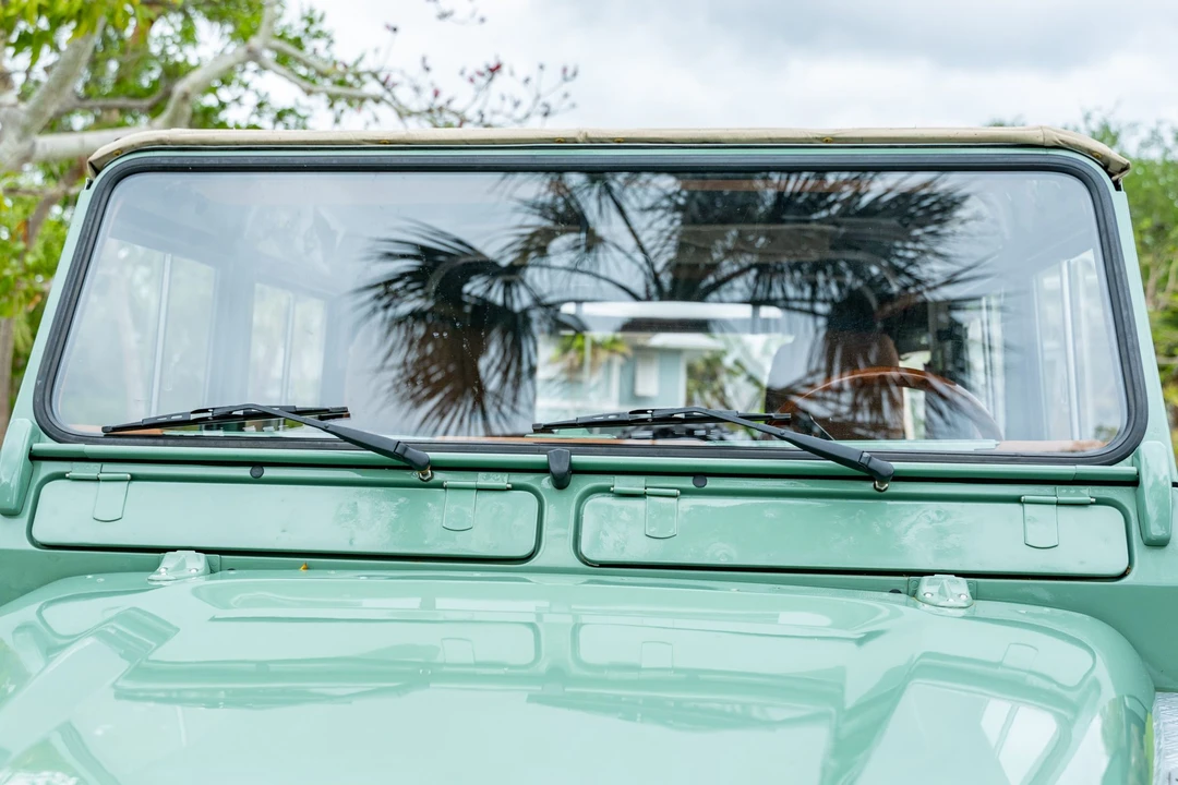 1997 Land Rover Defender 130 - Image 16 of 31