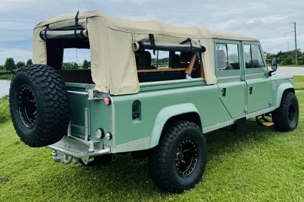 1997 Land Rover Defender 130 - Image 2 of 7