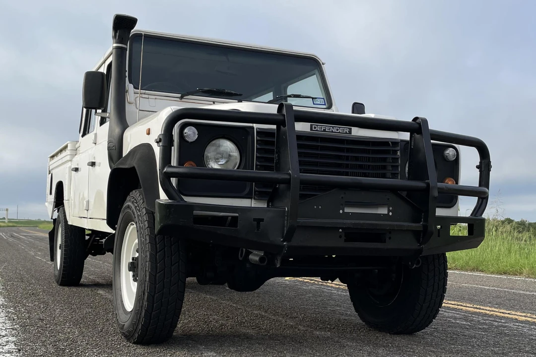 1997 Land Rover Defender 130 - Image 3 of 31