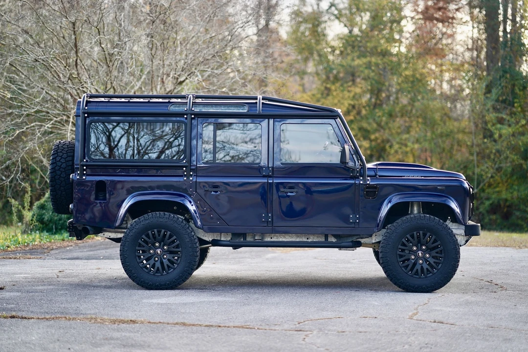 1997 Land Rover Defender - Image 11 of 21