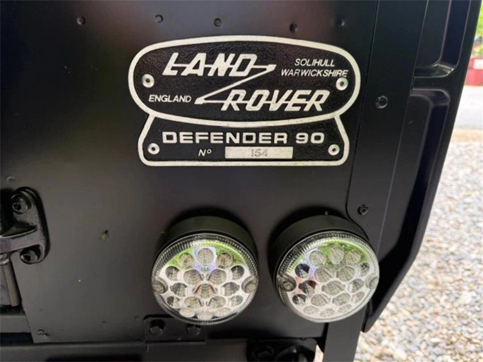 1997 Land Rover Defender 90 - Image 9 of 16