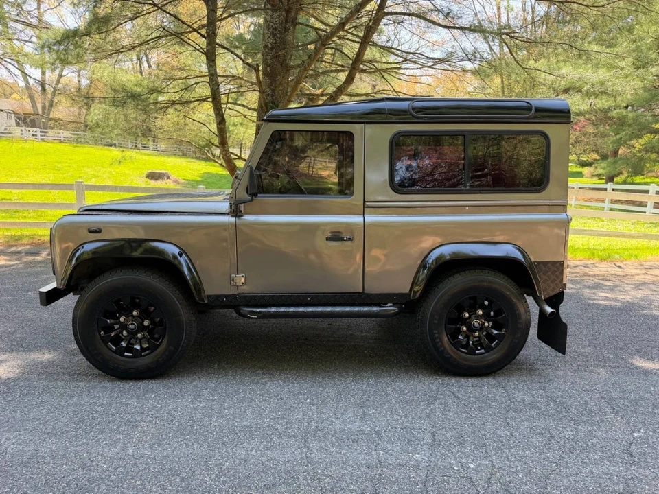 1997 Land Rover Defender 90 - Image 11 of 31