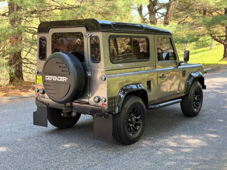1997 Land Rover Defender 90 - Image 7 of 31