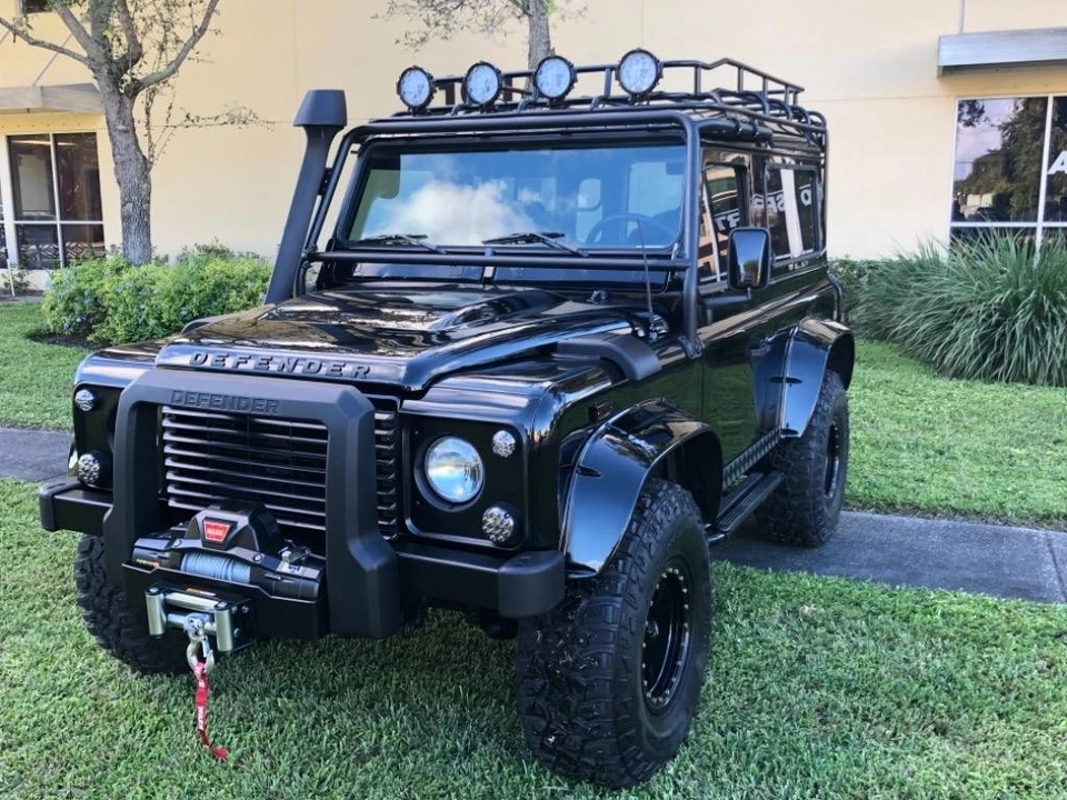 1997 Land Rover Defender 90 - Image 5 of 21