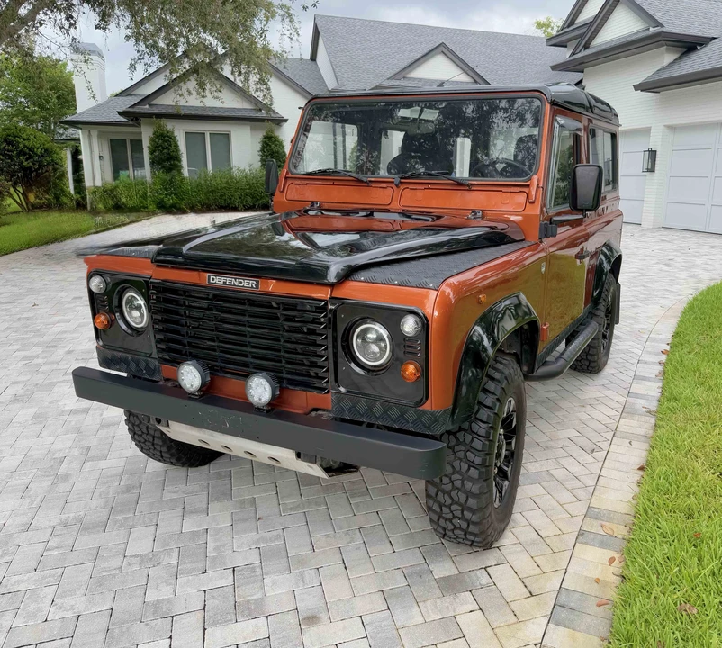 1997 Land Rover Defender 90 - Image 2 of 31
