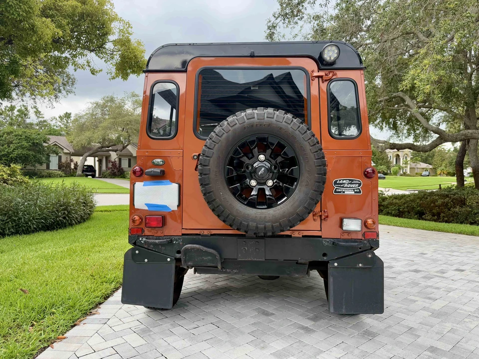 1997 Land Rover Defender 90 - Image 10 of 31