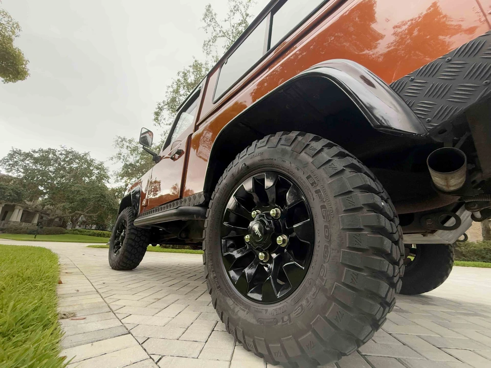 1997 Land Rover Defender 90 - Image 18 of 31