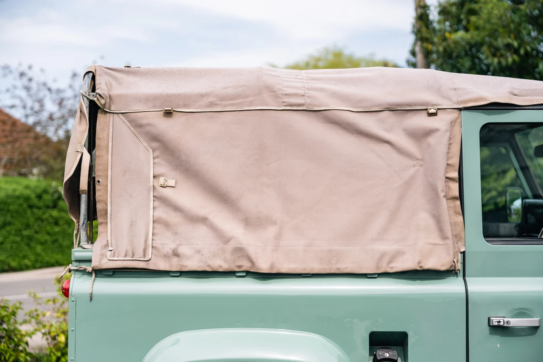 1997 Land Rover Defender 90 - Image 13 of 31