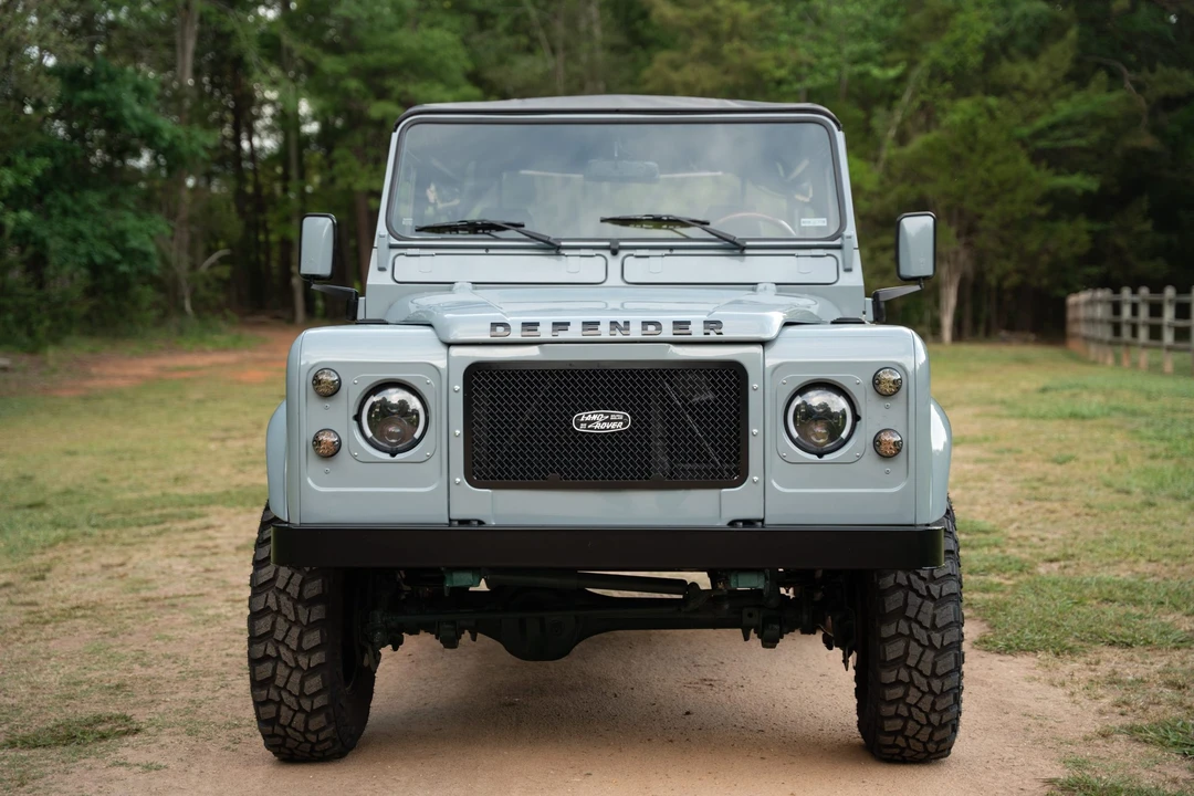 1997 Land Rover Defender 90 - Image 11 of 31