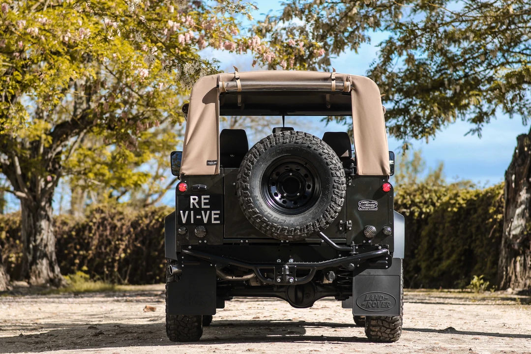 1997 Land Rover Defender 90 - Image 5 of 31