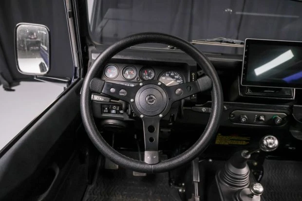 1997 Land Rover Defender 90 - Image 5 of 8