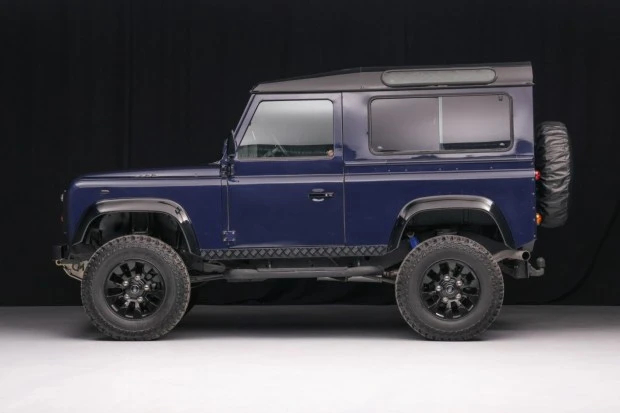 1997 Land Rover Defender 90 - Image 3 of 8
